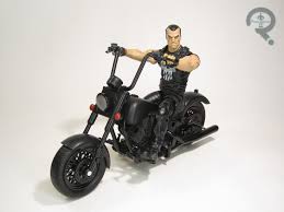 Jetzt marvel ganz einfach bei douglas bestellen und 2 gratisproben sichern! 2533 Punisher With Motorcycle The Figure In Question