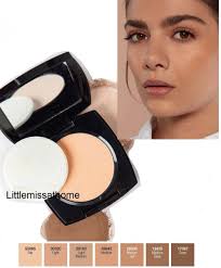 AVON TRUE FLAWLESS MATTIFYING PRESSED POWDER banish shine face t-zone ultra  fine