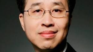 Australian Story: InterviewDr Po Man Chan, from a laboratory researcher to  an principal economic analyst and strategist