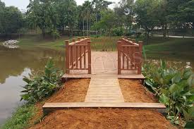 Deck builder in evansville, in. Fences And Windows 10
