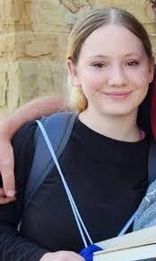 Amy Hawks's Instagram, Twitter & Facebook