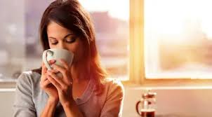 Tetap ada beberapa orang yang mengatakan bahwa jika ibu hamil. Efek Samping Negatif Terlalu Banyak Minum Kopi Bagi Wanita Beauty Fimela Com