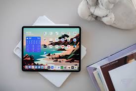 The devices our readers are most likely to research together with apple ipad pro 12.9 (2021). Ipad Pro 2021 Review M1 Processor Mini Led Screen And More The Verge