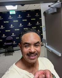 Curtis Williams's Instagram, Twitter & Facebook