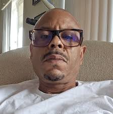 On July 11, the entire world will look up. Get tickets now for #Superman