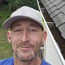 Baker Mayfield and Mark Andrews were teammates at Oklahoma from 2015-2017,  where they were key players in the school winning three Big 12 titles and  making two College Football Playoff appearances. With