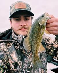 Cameron Doucet's Instagram, Twitter & Facebook