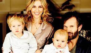 A un certo punto però si è reso conto di non avere più nulla in comune con la (ex) moglie, se non le due figlie, sveva, 10 anni, e irene, 6 e di non poter. Benvenuti A Casa Cracco Apre Il Blog Di Rosa Fanti La Cucina Italiana