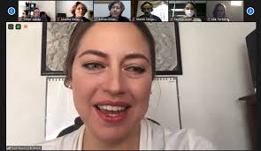 Conversa alcaldesa con organizaciones sobre violencia contra la mujer