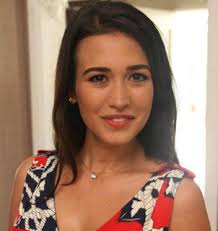 Turkish actress who is known for her roles in television including as aysel in the 2018 series can kiriklari and melek camoglu cevher in the 2016 series hayat sarkisi. Biyografi Arsivi Kim Kimdir Panosundaki Pin