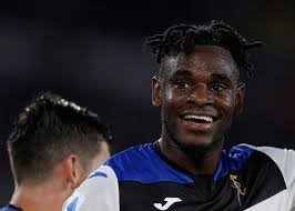 Duván zapata is a 29 years old (as of july 2021) professional footballer from colombia. Inter Aiming To Sign Both Roma S Edin Dzeko Atalanta S Duvan Zapata Italian Media Report