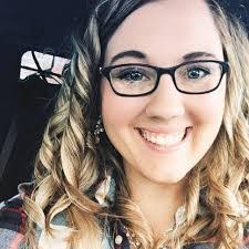 Dena Bender's Instagram, Twitter & Facebook