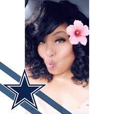 Quincy Brooks's Instagram, Twitter & Facebook