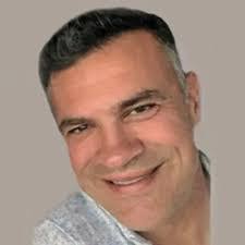 Daniel Cretella's Instagram, Twitter & Facebook