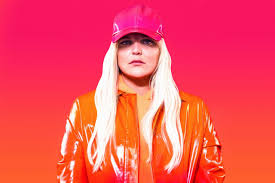I like your style music guest tones and i makes her u.s. Tones And I Returns With New Single Fly Away Sony Music Australia