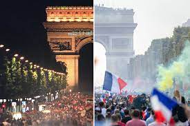 Retrouvez également le classement complet de chaque groupe à partir du 14 juin 2018, en cliquant sur le groupe de votre choix. En Images Coupe Du Monde De 1998 A 2018 L Avant Apres Des Deux Victoires Des Bleus