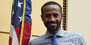 Zienasellassie becomes U.S. citizen, celebrates with fast mile