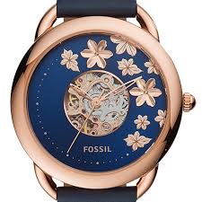 38 mm) en acier inoxydable doré rose, finition polie un autre modèle de les meilleure montre femme automatique fossil vous devez savoir essayez de comparer avec ce : Montre Tailor Automatique Me3186 Fossil Ocarat