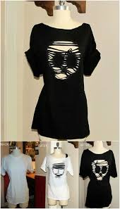 By laneia published september 15, 2010 last updated april 29, 2021. 68 Fun And Flirty Ways To Refashion Your T Shirts Diy Crafts