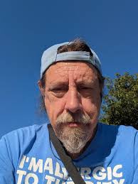 Is there a jeweler in Bullhead City that can put a diamond back into a ring?