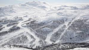I hemsedal skisenter kan du ta heisen opp og kjøre enjoy epic snowy conditions in hemsedal. Ski Holidays Hemsedal Ski Deals Cheap Ski Packages Lift Pass