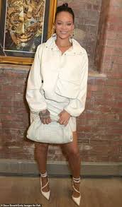 2020 contraction shaved to 5.4%. 900 Idees De Rihanna Style Mode Rihanna Rihanna Tenues Rihanna