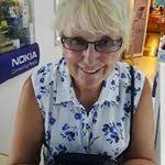 Ellen Hoyle's Instagram, Twitter & Facebook