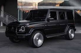 Bola ahmed tinubu (the jagaban of borgu) whose net worth is estimated to be around ₦10trillon, making him (probably) the richest politician in nigeria. Ngige Begged Tinubu For A Bulletproof Mercedes G Wagon In 2004 Ex Aide Akunna Autojosh