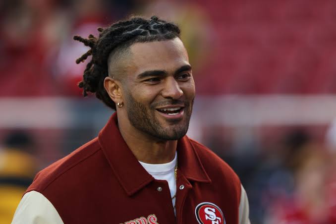 Fred Warner eyes injury return in 49ers' playoff run