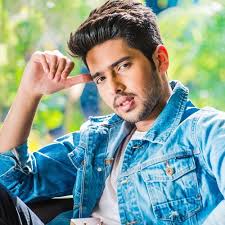 Armaan Malik Age Images Father Girlfriend Height Biography Wiki C main rahoon ya na rahoon g c tum mujhme kahin baaki rehna.