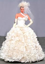 See 2021's latest wedding dress trends & newest bridal gown designs! And The Bride Wore A Pnina Tornai Dress Israel21c