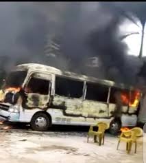 You'll see 5 latest breaking, trending/ current news headlines updates now. Breaking Security Guards Shot Dead As Gunmen Burn Down Residence Of Imo Governor Nigeria News
