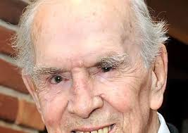 Photography legend Jimmy Muncie was a Carluke man!