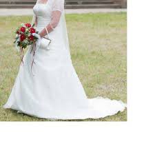 Hochzeitskleid lilly von lilly brautmoden. Wunderschones Hochzeitskleid Von Lilly Kleiderkorb De