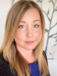 Kim Nowlan's Instagram, Twitter & Facebook