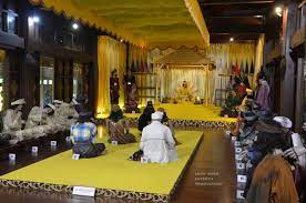 Mukasurat 3 negeri melaka dibuka oleh parameswara, seorang putera raja dari palembang, sumatera. Istana Kesultanan Melaka