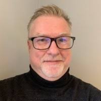 Martin Stark's Instagram, Twitter & Facebook