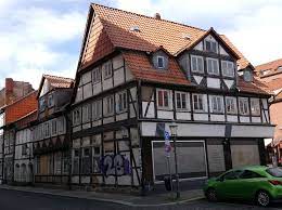 Es diente der familie bis 1330 als wohnsitz, später als wohnhaus für beschäftigte von schloss vollrads. Ackerhof 2 Wikipedia