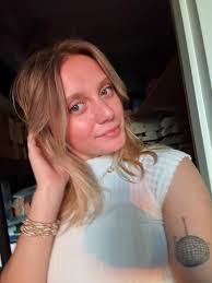 Good morning Neighbors, Anyone know where I can find a great summer track  or volleyball camp for a 15 year old girl? Looking to work