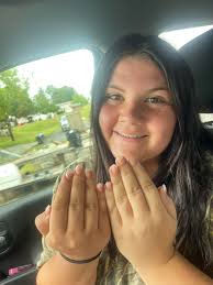 Open House for these pretty girls 🏫 ✏️ 📕… 11th and 4th grade❤️