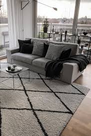 Jbl protemp b60 ii bodenheizung 60 w. Hochflorteppich Gobi Cream Weisser Teppich Schwarze Couch Teppich Fussbodenheizung
