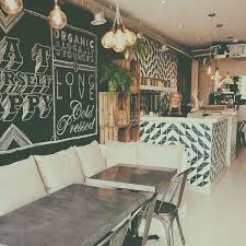 Juicebaby Smoothie Bar Location In London Smoothie Bar Juice Bar Design Smoothie Shop