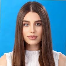 Candice Sundstrom's Instagram, Twitter & Facebook