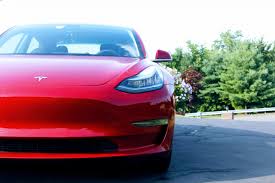 When a manufacturer sells its 200,000th qualified vehicle, the tax credit is scheduled to wind down, reducing by half to $3,750 and then half again over a period of time before being reduced to. Tesla Doesn T Need To Worry About Losing Ev Credits From Fiat Chrysler Report