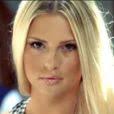 Kelly vedovelli sublimissime en replay et en streaming si vous l'avez ratee lors de sa diffusion. Kelly Vedovelli Dans Bella De Maitre Gims Purepeople