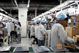 Contoh iklan lowongan kerja bahasa inggris dengan artinya. Lowongan Kerja Garment Solokan Jeruk Loker Pt Yakjin Jaya Indonesia Lowongan Kerja Terbaru Indonesia 2021