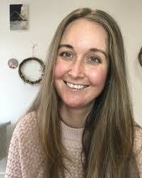 Danielle Devin's Instagram, Twitter & Facebook