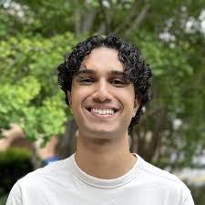 Akshaan Ahuja's Instagram, Twitter & Facebook