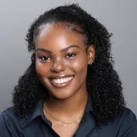 300+ "Akelia" profiles