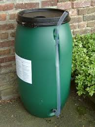 G00 regenwassertank wassertank ibc garten. Kautex Regentonne 220 Ltr Wasser Im Garten Gartenbewasserung
